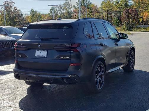 2026 BMW X5 M60i