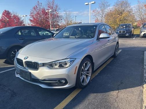 2018 BMW 330 i xDrive