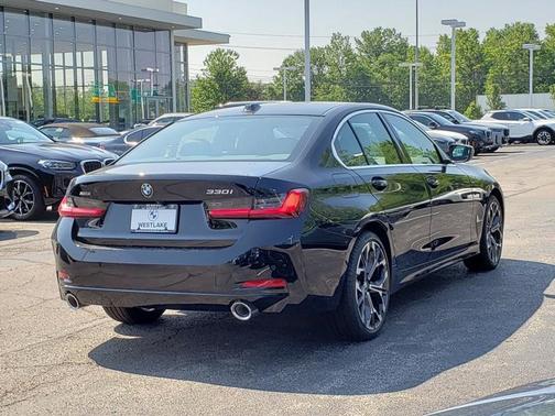 2025 BMW 330 330i xDrive