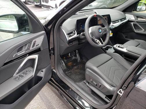 2025 BMW X1 M35i