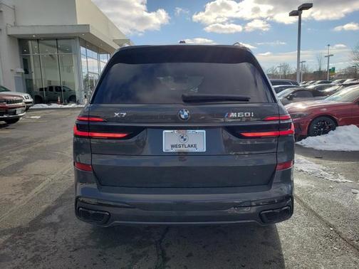 2026 BMW X7 M60i