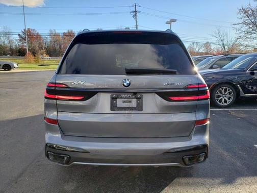 2026 BMW X7 xDrive40i