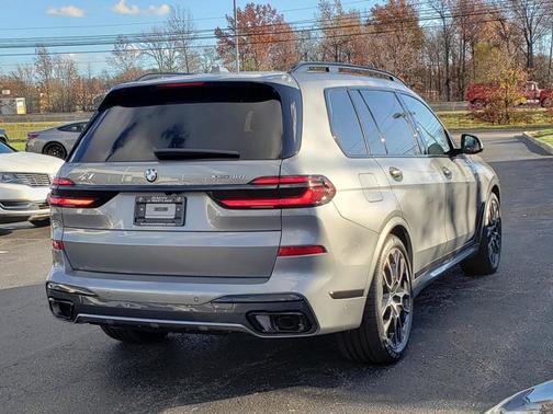 2026 BMW X7 xDrive40i