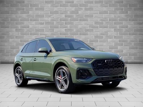2024 Audi Q5 S line Premium Plus