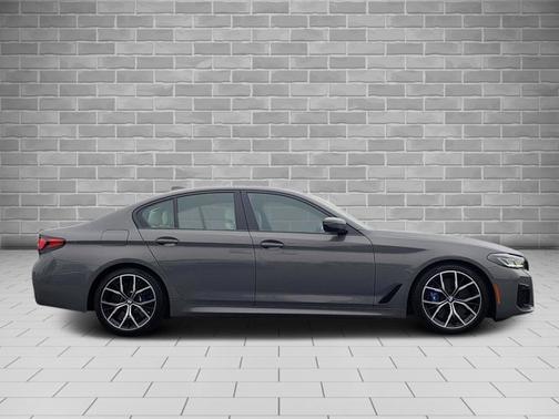 2022 BMW M550 M550i xDrive