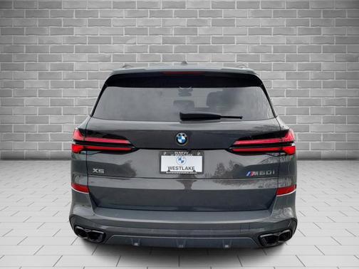2024 BMW X5 M60i