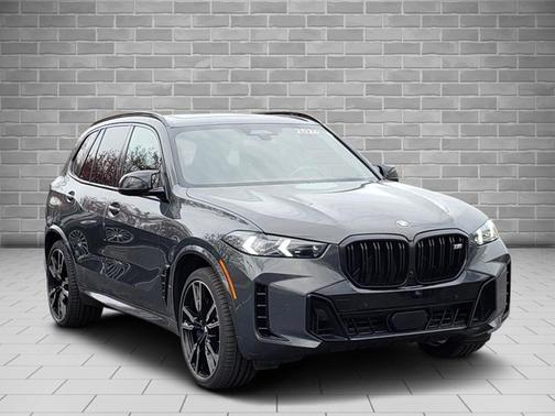 2024 BMW X5 M60i