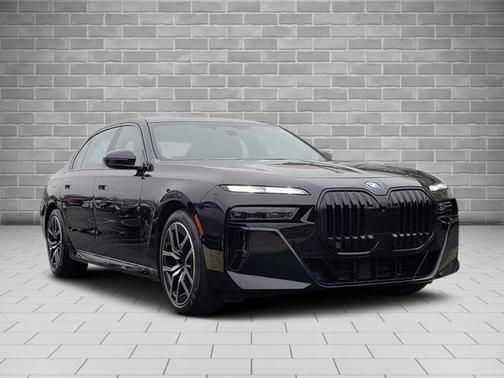 2024 BMW 760 760i xDrive