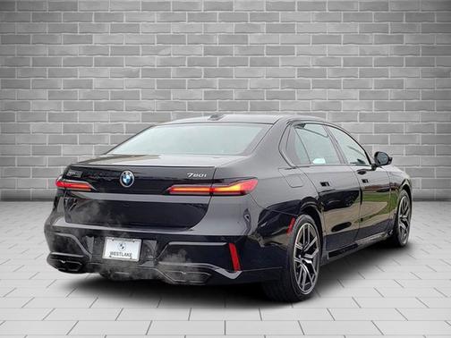 2024 BMW 760 760i xDrive