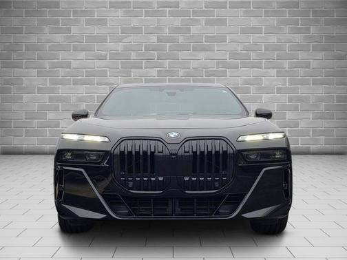 2024 BMW 760 760i xDrive