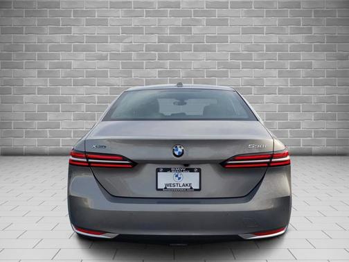2024 BMW 530 530i xDrive