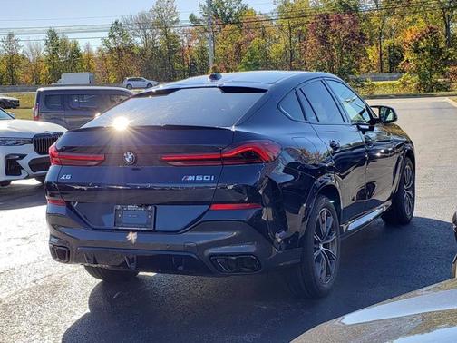 2026 BMW X6 M60i