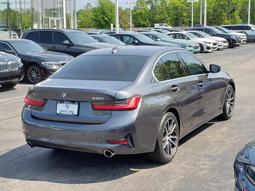 2022 BMW 330 330i xDrive