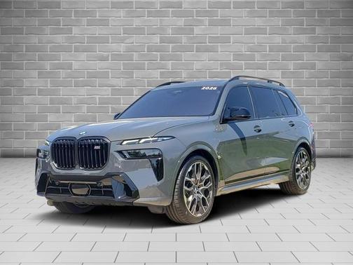 Dravit Grey Metallic 2026 BMW X7 M60i