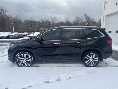 2018 Honda Pilot Touring