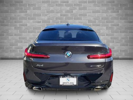 2023 BMW X4 xDrive30i