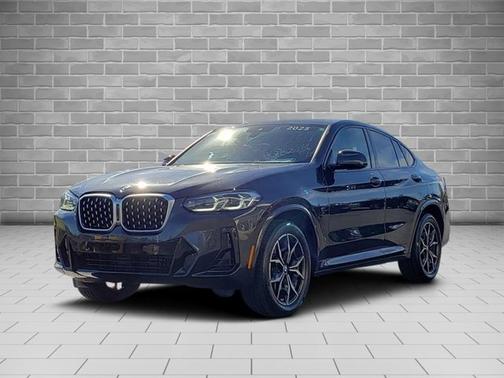 2023 BMW X4 xDrive30i