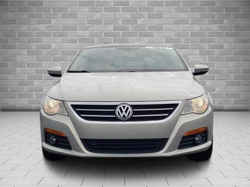 Light Brown Metallic 2010 Volkswagen CC Luxury