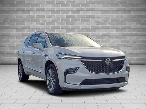 2022 Buick Enclave Avenir