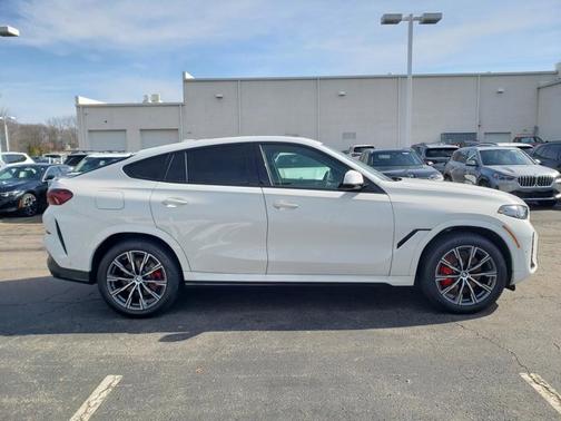 Alpine White 2026 BMW X6 xDrive40i