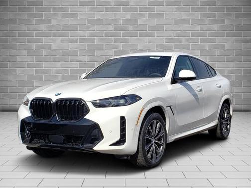 Alpine White 2026 BMW X6 xDrive40i