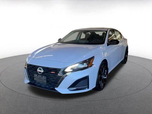2024 Nissan Altima SR Intelligent AWD