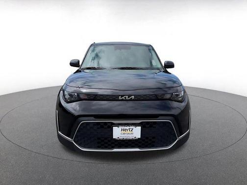 Fusion Black 2025 Kia Soul LX