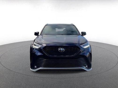 Blueprint 2025 Toyota Highlander LE