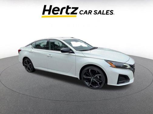 2024 Nissan Altima SR FWD