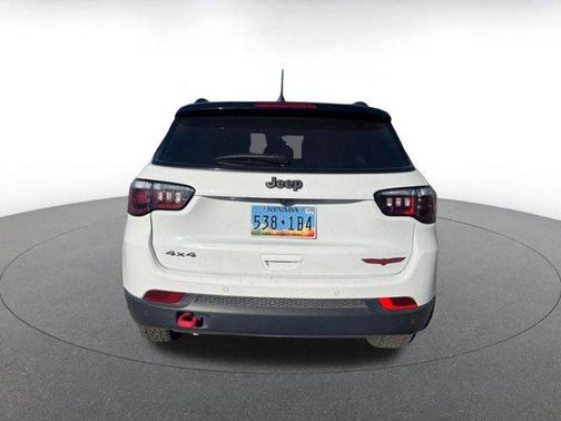 Bright White Clearcoat 2025 Jeep Compass Trailhawk