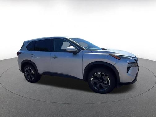 Brilliant Silver Metallic 2025 Nissan Rogue SV