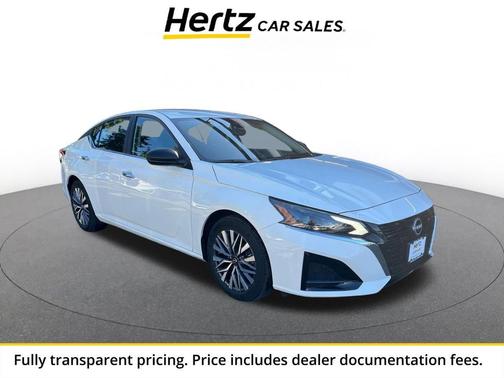 Glacier White 2025 Nissan Altima SV FWD