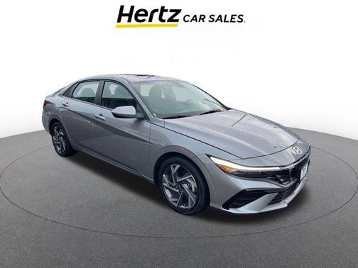 2025 Hyundai ELANTRA SEL