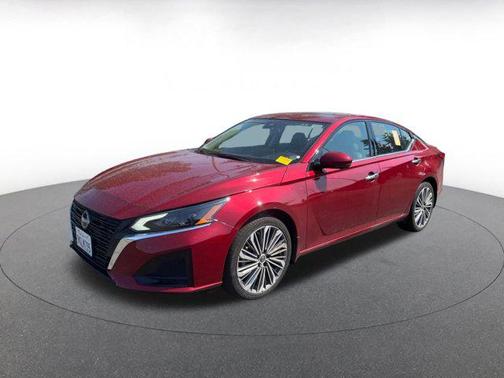 2024 Nissan Altima 2.5 SL
