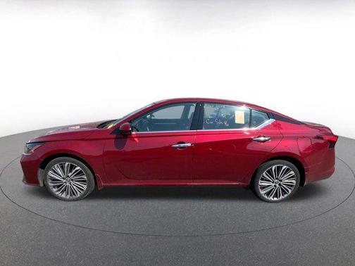 2024 Nissan Altima 2.5 SL
