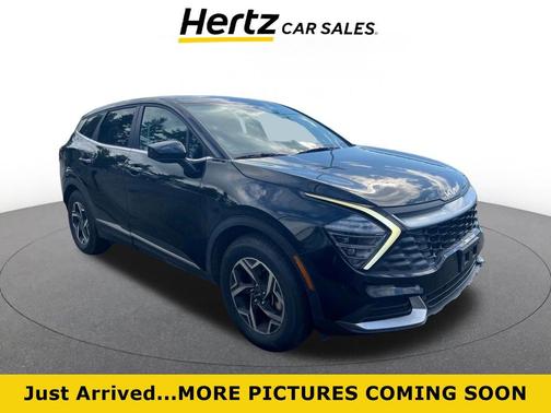 Ebony Black 2025 Kia Sportage LX