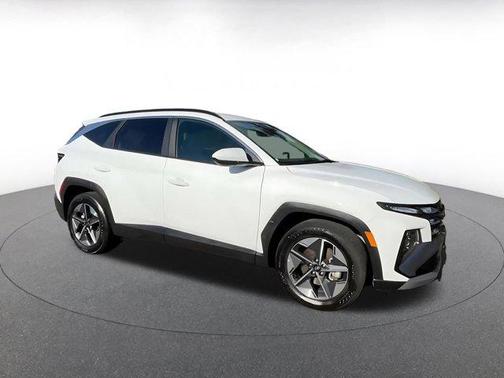 Serenity White Pearl 2025 Hyundai TUCSON SEL