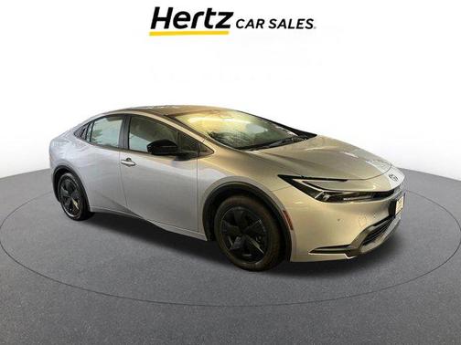 2025 Toyota Prius LE