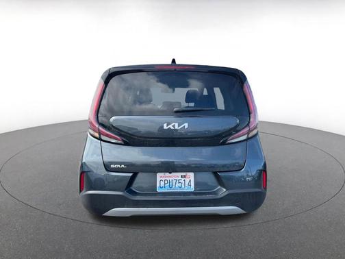 Gravity Gray 2025 Kia Soul LX