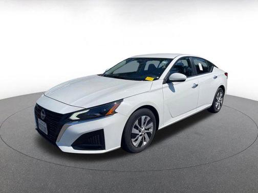 2023 Nissan Altima S FWD
