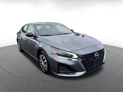 2023 Nissan Altima S FWD