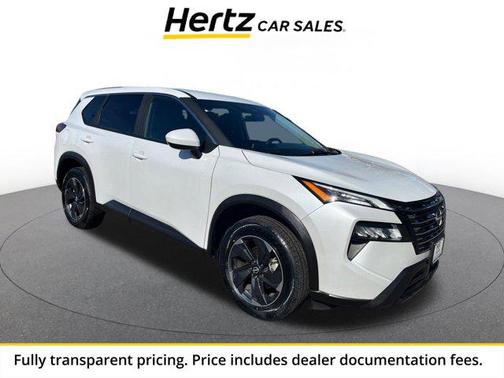 Everest White Pearl 2025 Nissan Rogue SV