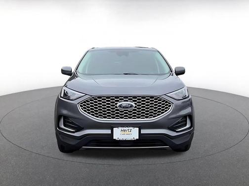 Carbonized Gray Metallic 2024 Ford Edge SEL