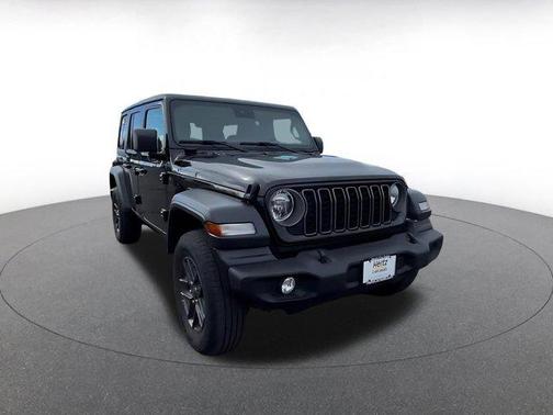 Black Clearcoat 2025 Jeep Wrangler Sport S