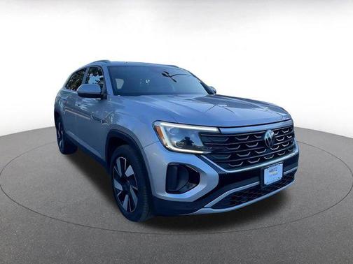 2025 Volkswagen Atlas Cross Sport 2.0T SE w/Technology 4MOTION