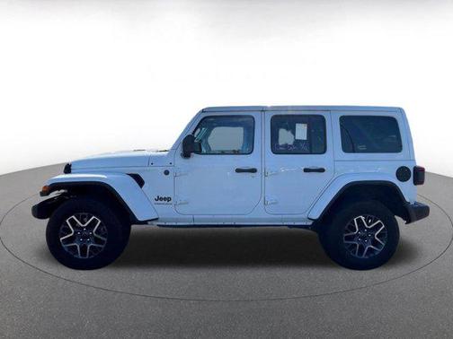 Bright White Clearcoat 2025 Jeep Wrangler 4-Door Sahara 4x4