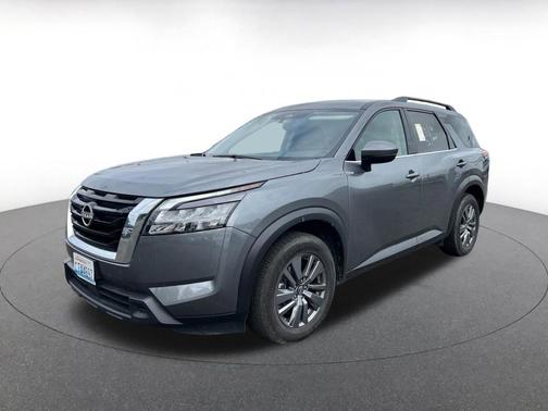 Gun Metallic 2025 Nissan Pathfinder SV 4WD