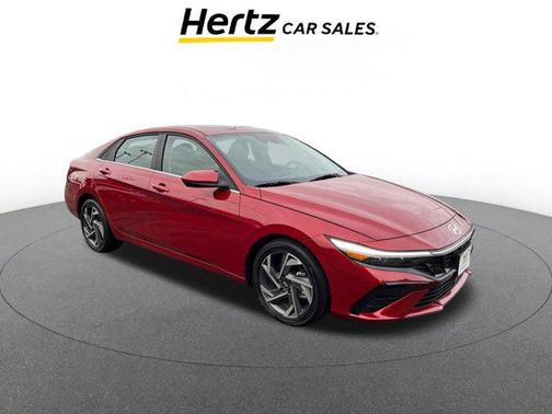 2025 Hyundai ELANTRA SEL
