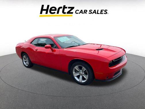 2022 Dodge Challenger SXT