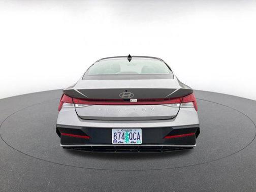 2025 Hyundai ELANTRA SEL